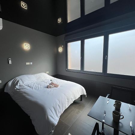 Logements Des Choraux Турне Екстериор снимка